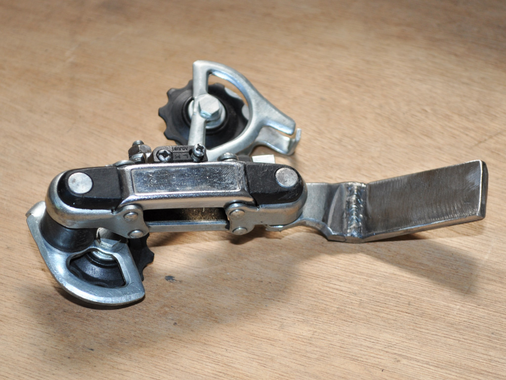 Aurora Suspension Trike - rear derailieur